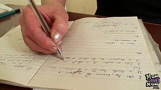 Old amateur mom toying herself on a school desk - porn video