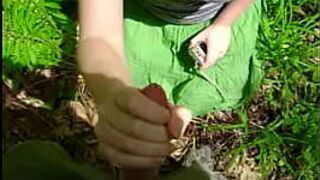 hippy girs sucks me in the woods - porn video