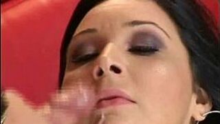 Brunette MILF Wants Hubby Happy - porn video